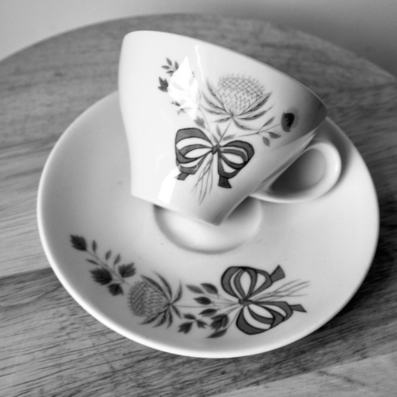 | MOVING SALE | • the vtg teacup - Picture 4 of 5